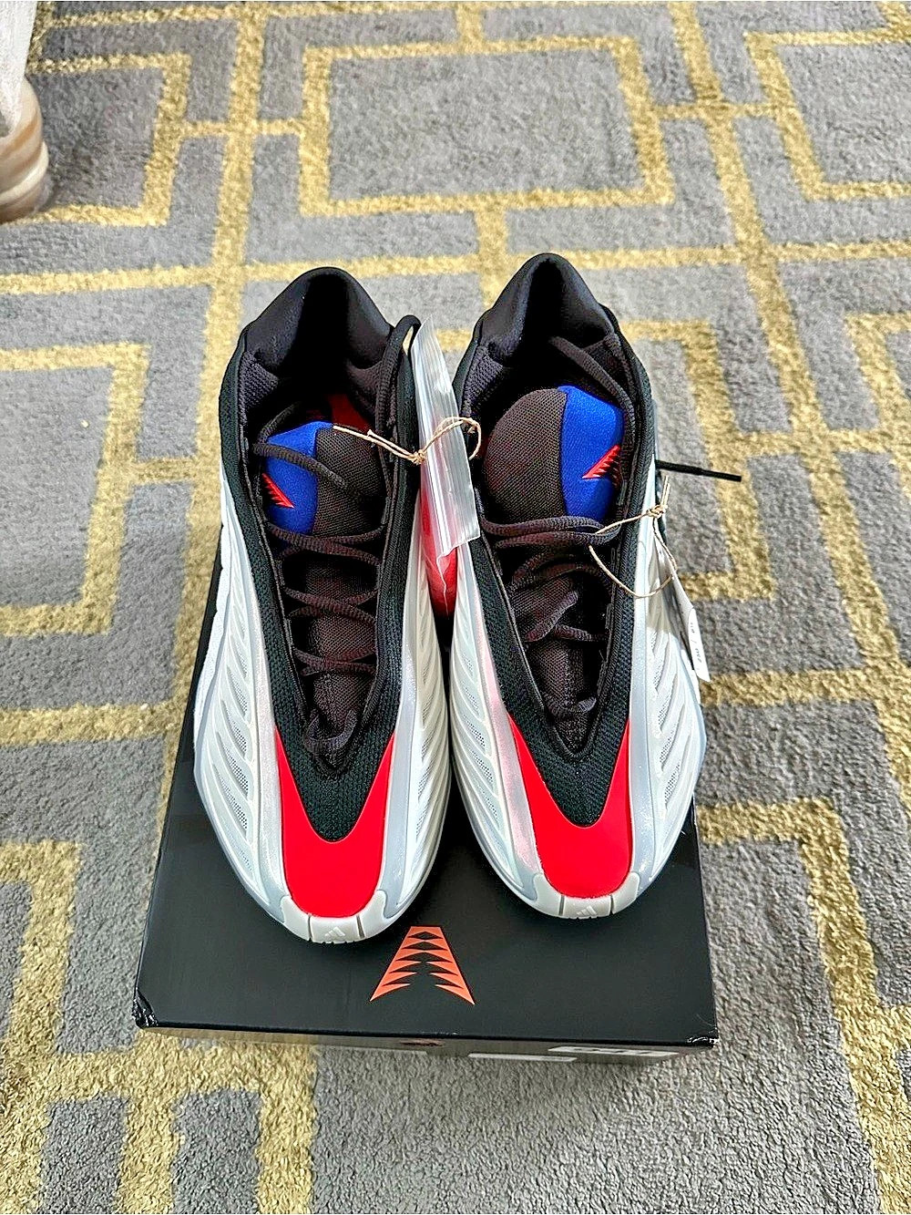 Anthony Edwards 2 Basketball Shoes White & Red US 7 men 8 woman